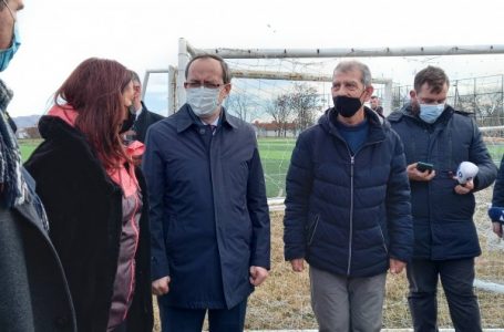 Hoti: Në dialog nuk diskutohet tema e shkëmbimit të territoreve