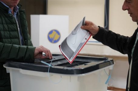 ​Ata që regjistrohen si votues jashtë vendit hiqen nga lista votuese në Kosovë