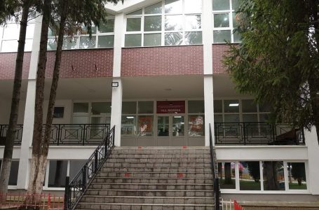 A ka ngrohje në të gjitha shkollat e Gjakovës?