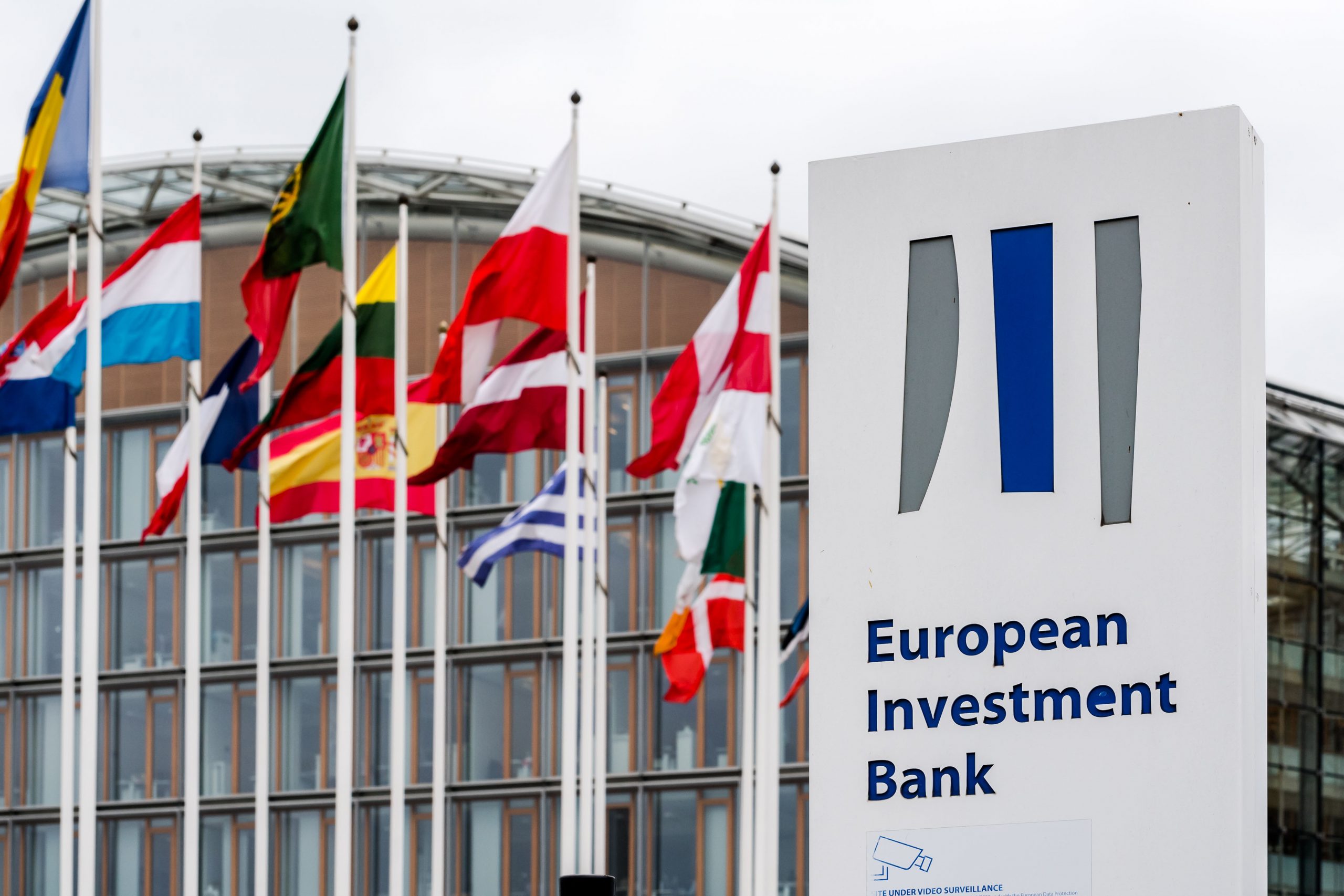 ​Banka Evropiane e Investimeve: Luftimi i pasojave pandemike dhe ekonomike është me prioritet