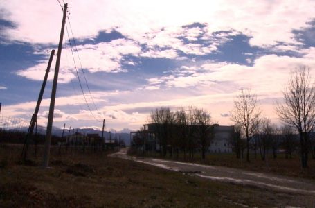 Banorët e rrugës “Shpresa Krasniqi” të shqetësuar me infrastrukturën