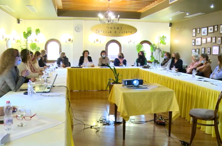 Diskutohet për diskriminimin gjinor në vendin e punës