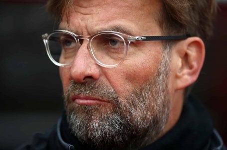 Klopp: “Nuk vendosi unë rreth transferimeve”