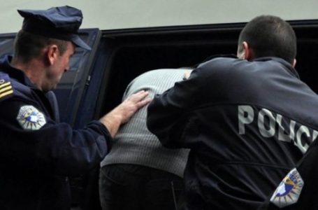 U prezantua si inspektor, i kërkoi 11 mijë euro një biznesi në Kamenicë