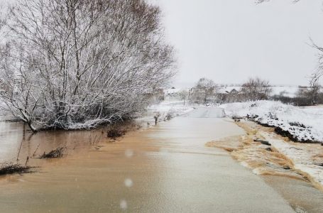 ​Lumi Mirusha del përsëri nga shtrati, bllokon rrugën Mirushë -Gunbardh