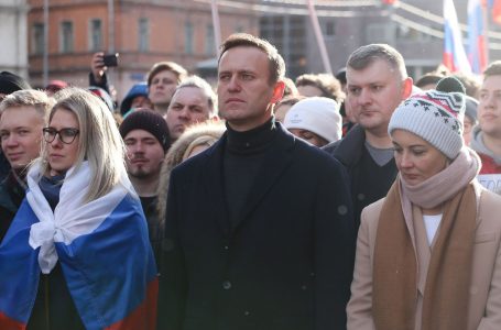 ​Alexei Navalny rrezikon të dënohet me burg