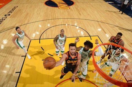 Spektakël në përballjet e NBA – Utah Jazz është sërish lider