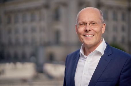 Politikani gjerman- BE-së: S’ka më justifikime të ndyra, liberalizimi për kosovarët të ndodhë tani!