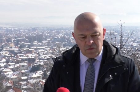 Kryetari Gjini kishte nënshkruar Deklaratën e Pavarësisë së Kosovës