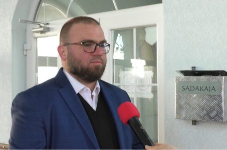 Flet Abdurrahman Bejtullahu lidhur me rastin e vjedhjes së xhamisë në Gjakovë