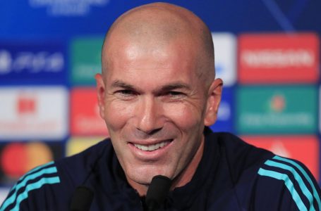 ​Trajneri i njohur po e pret shkarkimin e Zidane për të marr drejtimin e Real Madridit