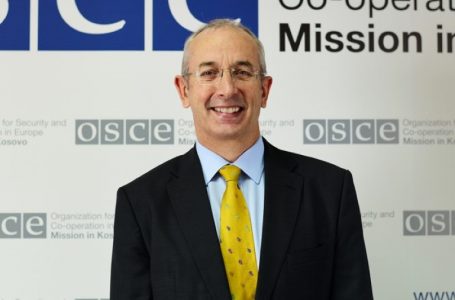 Diplomati britanik, Michael Davenport emërohet shef i ri i Misionit të OSBE-së në Kosovë