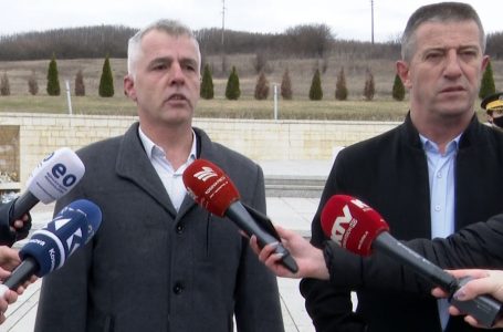 Veteranët të pakënaqur me autoritetet: Miratojnë Specialen por s’merren me krimet serbe