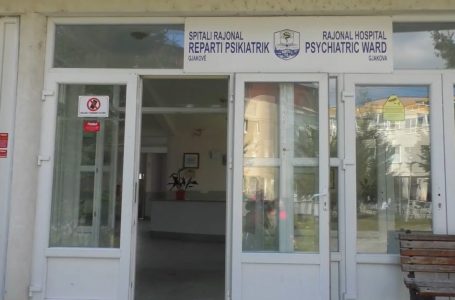 Një rast i veçantë trajtohet në repartin psikiatrik në spitalin e Gjakovës