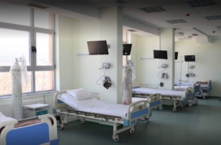 Pacientëve në Spitalin e Mitrovicës u servohet ushqim rreptësisht i ndaluar