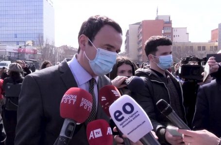 Kurti: Qeveria e re nuk do t’i ketë më pak se 5 ministre