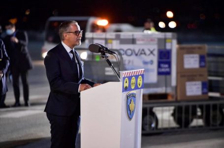 Vitia: Procesi i vaksinimit antiCOVID-19 fillon nesër. Ja kush do vaksinohen të parët