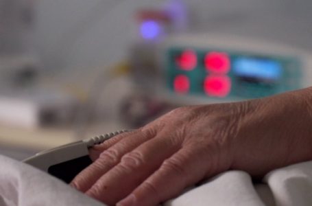 ​10 të vdekur dhe 705 raste të reja me COVID-19