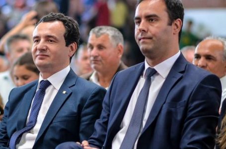 Glauk Konjufca kërkon propozimin e Lëvizjes Vetëvendosje për Kryeministër