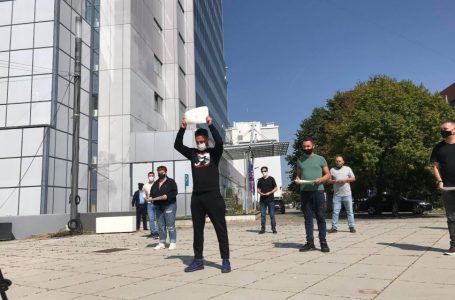 Gastronomët paralajmërojnë protesta nëse Kosova mbyllet për herë të dytë