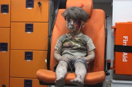 10 vite luftë në Siri: 12 mijë fëmijë të vrarë dhe të plagosur