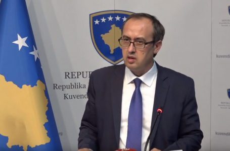 Hoti: Kosova pa “zot shtëpie” që kujdeset për ekonominë