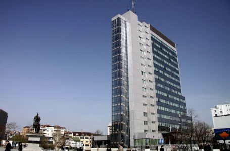 Lirohen nga detyra ministrat e LDK-së, do të japin betimin e deputetit
