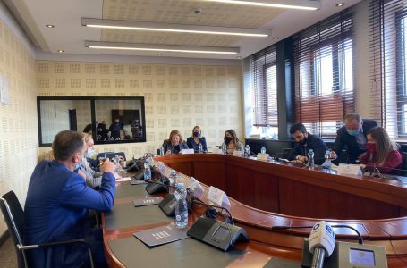 Konstituohet Komisioni për Mbikëqyrjen e Financave, në krye me Hykmete Bajramin