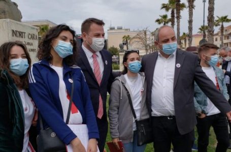 Mori rreth 45 mijë vota të kosovarëve, por Armend Muja nuk ndalet, bën fushatë e shqetësohet për problemet në Shqipëri
