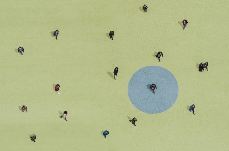 Pas vaksinimit rreziku i ri-infektimit me Covid-19 është jashtëzakonisht i ulët