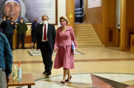 ​Mblidhen nënshkrimet për seancën për presidentin