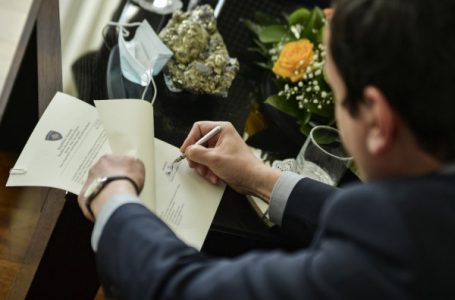 Kurti emëron zëvendësministrat në tetë ministri