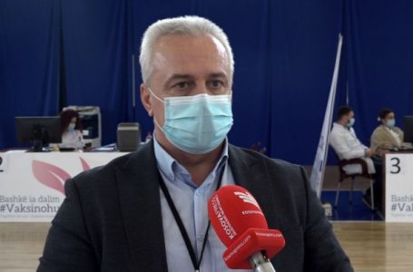 ​Vaksinohen 2 mijë e 419 punëtorë shëndetësorë