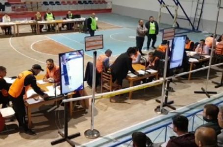 Vazhdon numërimi i votave në Shqipëri