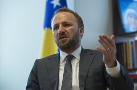 Tahiri: Kurti deri më sot nuk ka ndërmarrë as edhe një hap sa i përket gjendjes së ekonomisë në pandemi