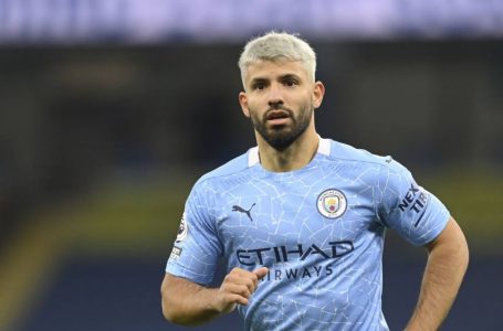 Leeds United interesohet për të firmosur me Aguero
