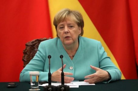 Merkeli nën kritika të ashpra pasi kërkoi kompetenca shtesë në pandemi