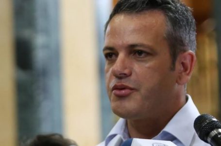 Arben Gashi: Prokuroria të sqarojë kush gënjeu për sigurimin e vaksinave