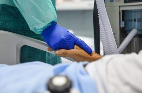 Filipçe thotë se pacientët me COVID-19 nuk shërohen pas ditës së 14-të
