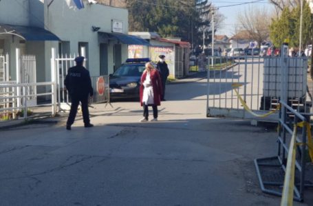 Policia shton masat e sigurisë në QKUK pas kërcënimit për sulm