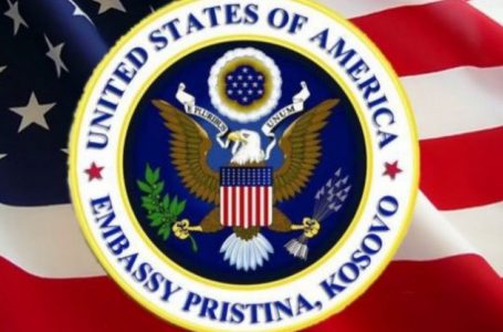 Reagon ambasada amerikane  pas vendosjes së masave të reja antiCOVID në Kosovë