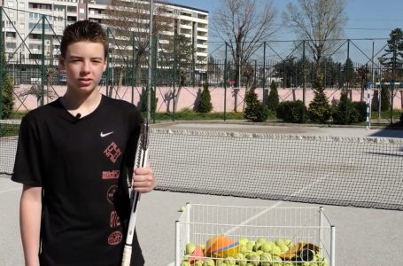 Fisi Grezda, 12 vjeçari i apasionuar pas tenisit