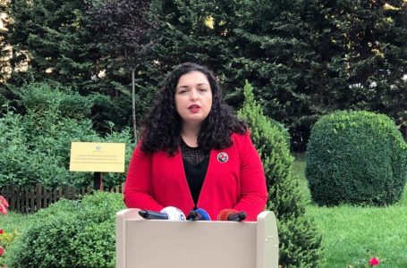 Presidentja, Osmani pret në zyrë ish-presidentët, Sejdiun, Pacollin dhe Jahjagën