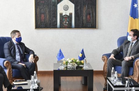 Kurti, priti në takim Ambasadorin e Sllovenisë në Kosovë