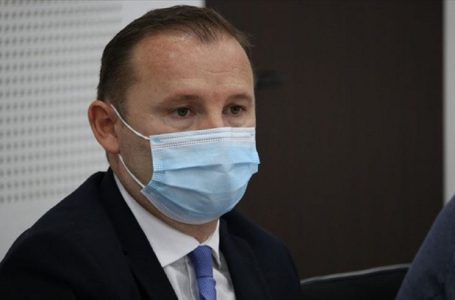 Zemaj thotë se mbyllja qoftë edhe e pjesshme e vendit do ta thellojë përkeqësimin e gjendjes