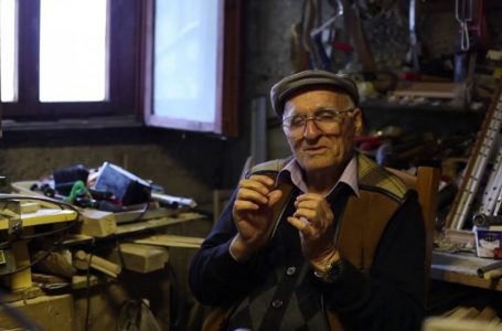 Ndërroi jetë instrumentisti i mirënjohur, Shaqir Hoti