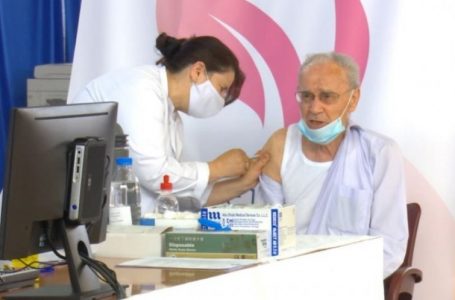 Doza e dytë e vaksinës mund merret 4 deri në 12 javë pas të parës