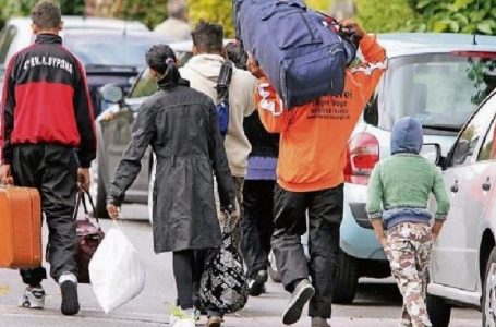 Emigrantët kapen duke hyrë ilegalisht në Kosovë në kamionin me mallra