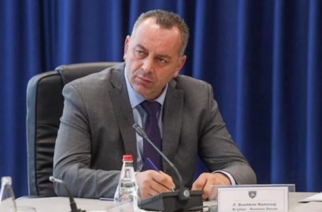 ​Ramosaj: Manastiri i Deçanit asnjëherë nuk është cënuar nga shqiptarët