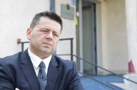 Bekë Berisha: Zgjedhjet janë afër, prandaj Enver Dugolli po gënjen kinse e kam kërcënuar